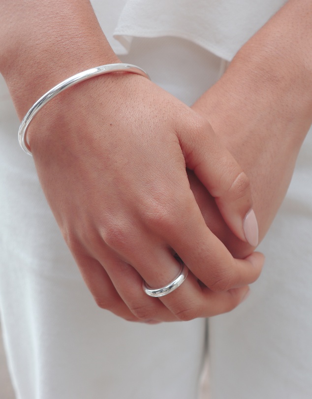 Najo - Simplicity Silver Bangle