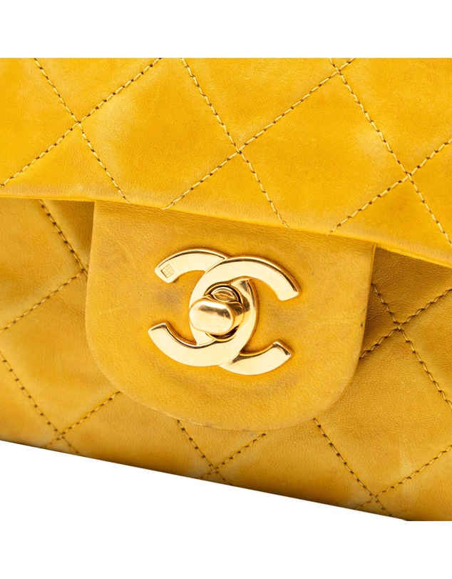 Pre-Loved by Azura Reborn - Pre-Loved Small Classic Lambskin Double Flap