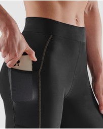 SKINS - SKINS Compression Women's Series-5 Activewear Half Tight Black