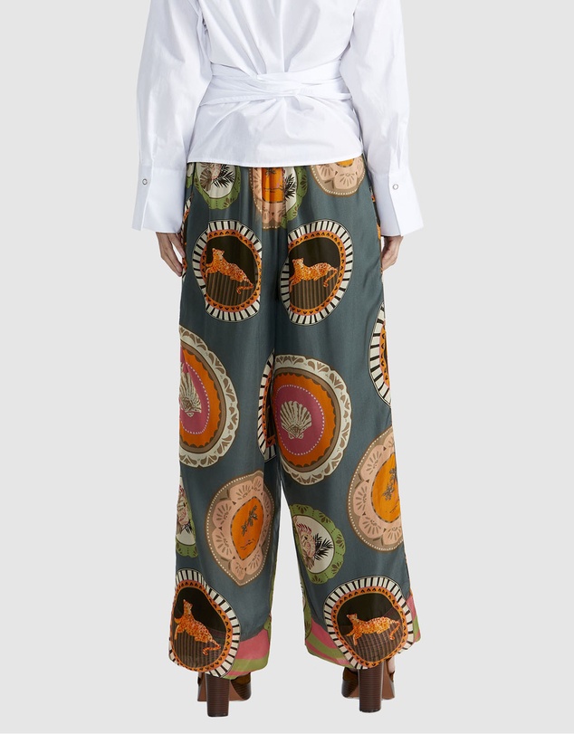 Fate + Becker - Ernst Pant