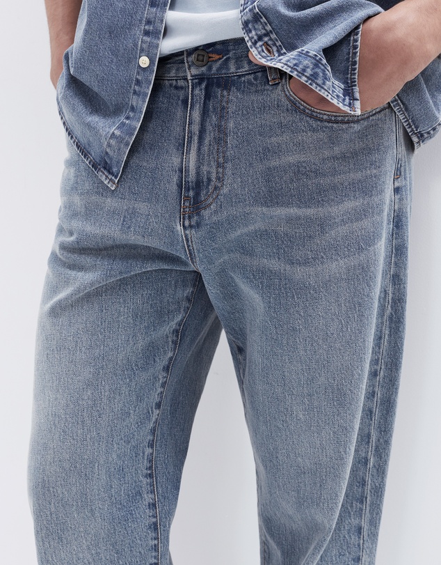 UNISON - Regular Straight Jean