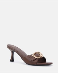 Novo - Vintage Heels
