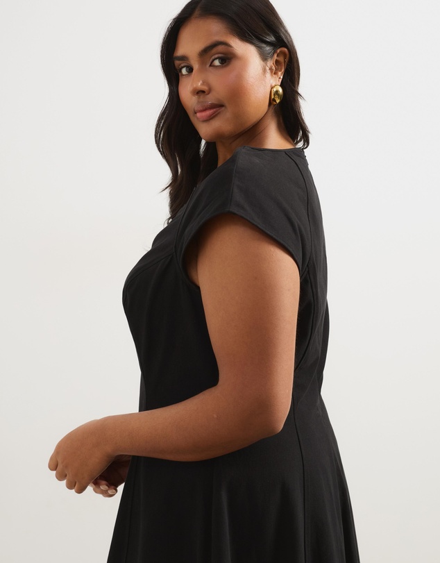 Atmos&Here Curvy - Sofie Chambray Midi Dress