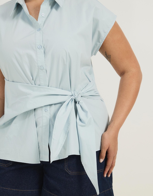 Atmos&Here Curvy - Riley Cotton Tie Waist Shirt