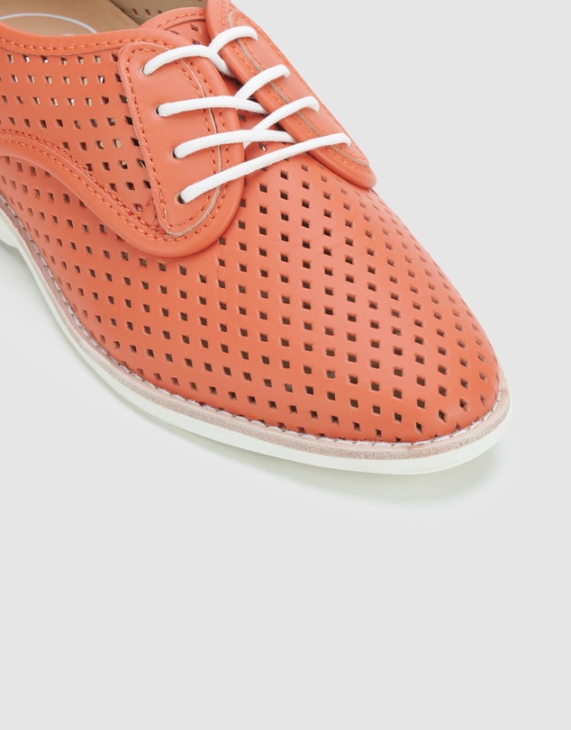 Rollie - Derby Punch Shoe