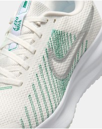 Nike - Run Defy - Women's