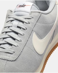 Nike - Cortez - Women's