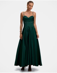 Forever New - Avaleen Strappy Corset Gown