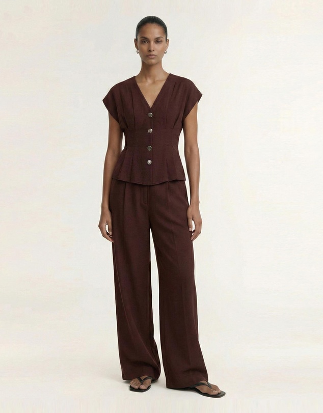 Staple the Label - Rhodes V-Neck Top