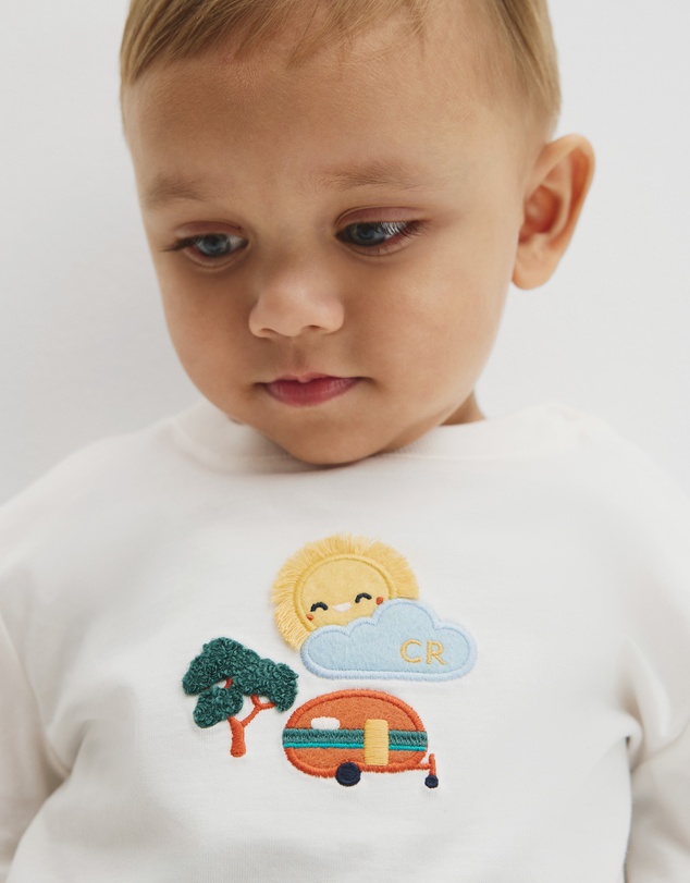 Country Road - Caravan Applique T-shirt
