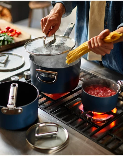 Joseph Joseph - Space 3-piece Non-stick Saucepan Set