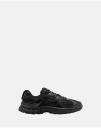 Nike - V5 RNR Black Grade School