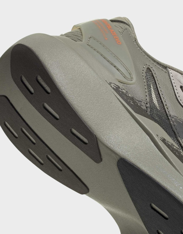 adidas Sportswear - LIGHTBLAZE EVO SL SHOES Unisex
