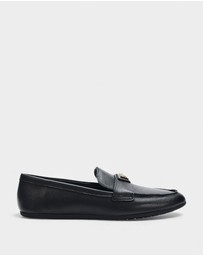 GUESS - Baylon Loafers