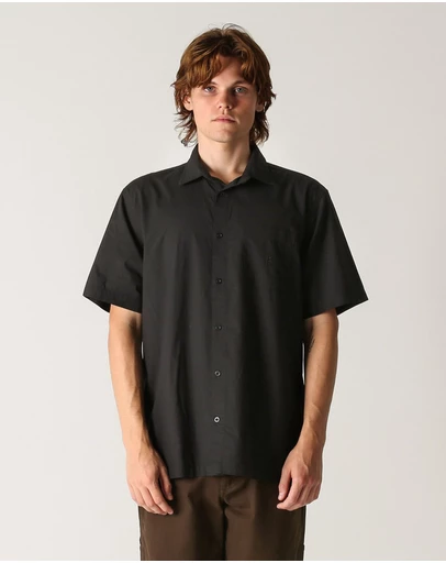 Former - Vivian SS Shirt // Black