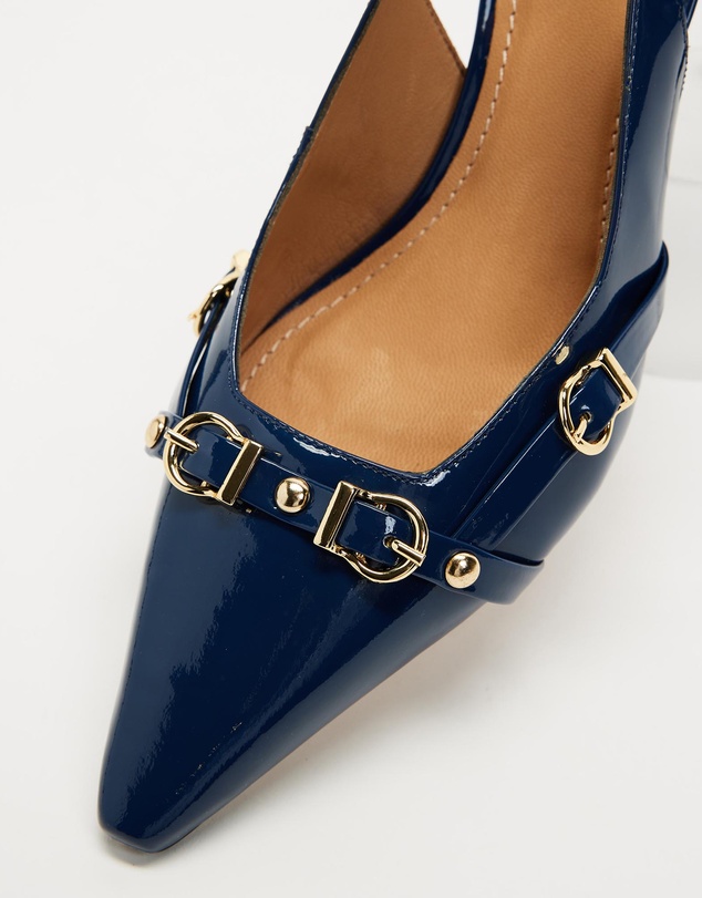 Nina Armando - Lauren Heels