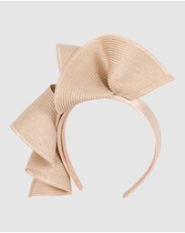 Max Alexander - Large Wavy Nude Racing Fascinator