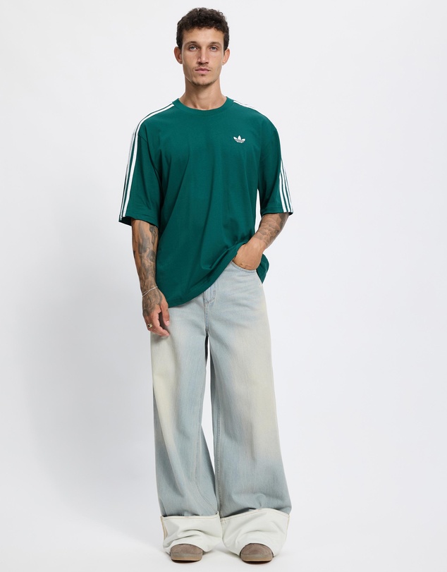 adidas Originals - Adicolor 3-Stripes Oversized Tee