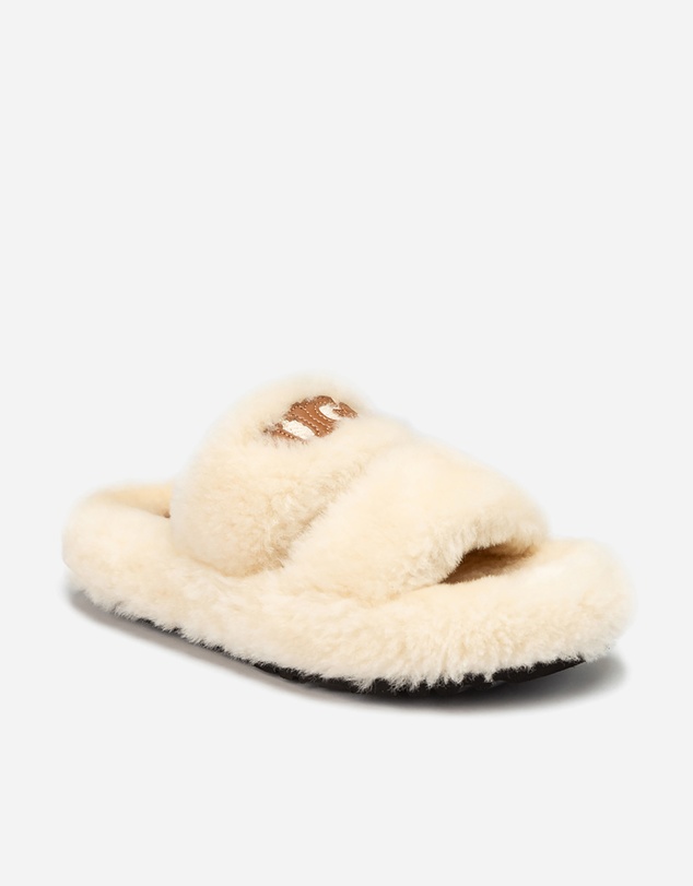 Ozwear Connection Uggs - Ugg Signature Shearling Slippers