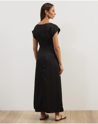 Atmos&Here - Rylee Boat Neck Midi Dress