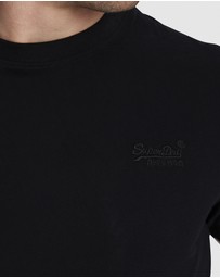 Superdry - Essential Logo Embroidered Slim Fit Tee