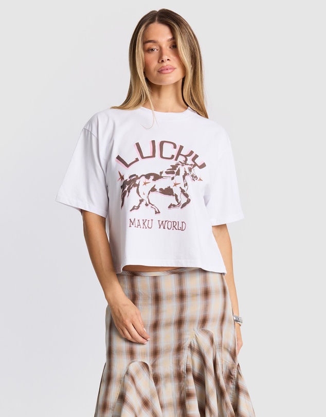 MAKU - Lucky Stars Boxy Crop Tee
