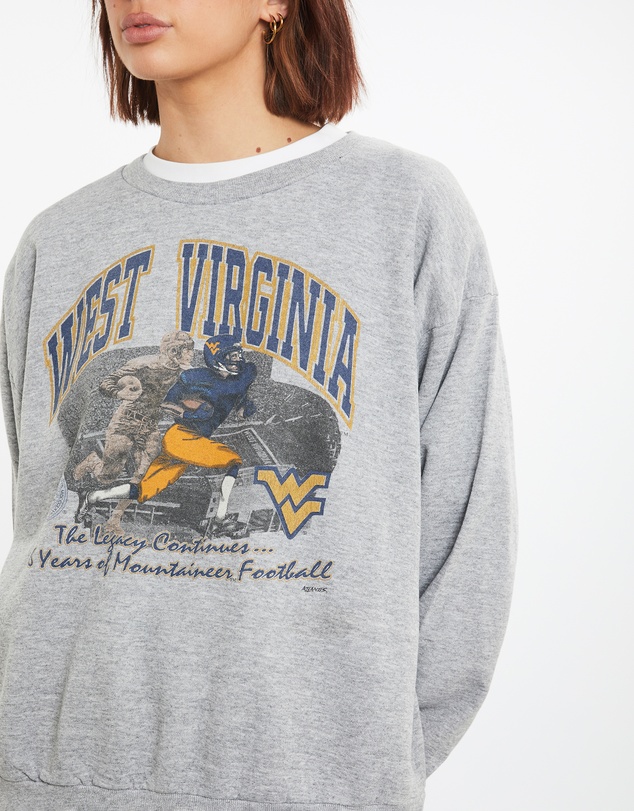 Vintage by The Real Deal - Pre Loved - 1997 NCAA West Virginia Mountaineers Sweatshirt