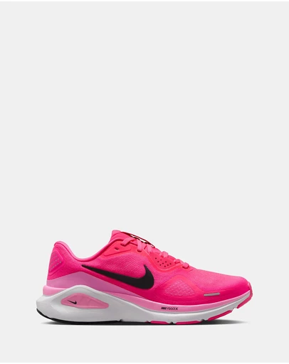 Nike - Structure 26 - Women's