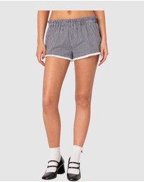 EDIKTED - Kyra Gingham Shorts