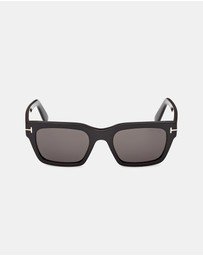 Tom Ford - Andy-02