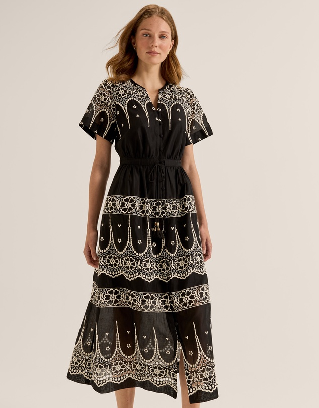 Review - Florida Embroidered Midi Dress