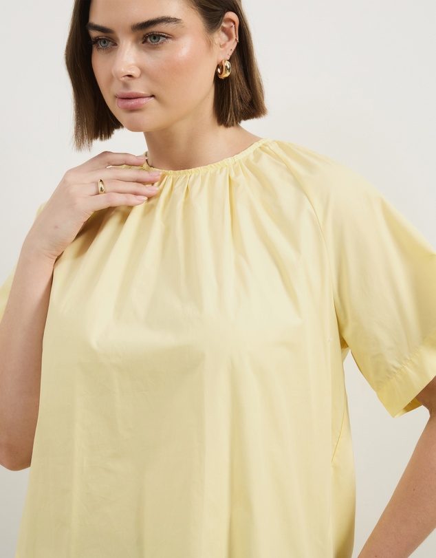 Atmos&Here Curvy - Tirsa Cotton Gathered SS Top