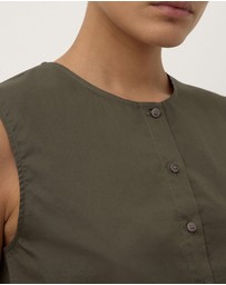 Assembly Label - Cherri Button Front Top