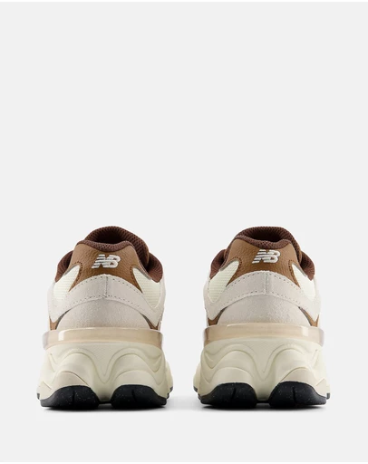 New Balance - 9060 Lace Grade School