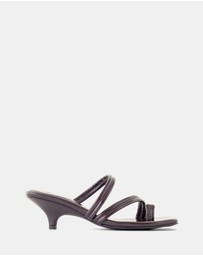 Therapy - Nolita Heels