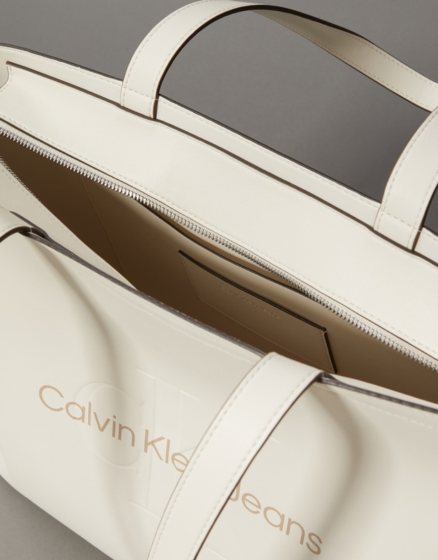Calvin Klein - Sculpted Slim Tote Bag