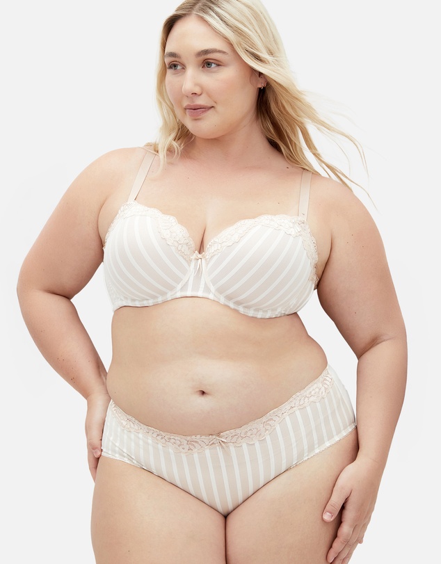 City Chic - Fifi Shorty