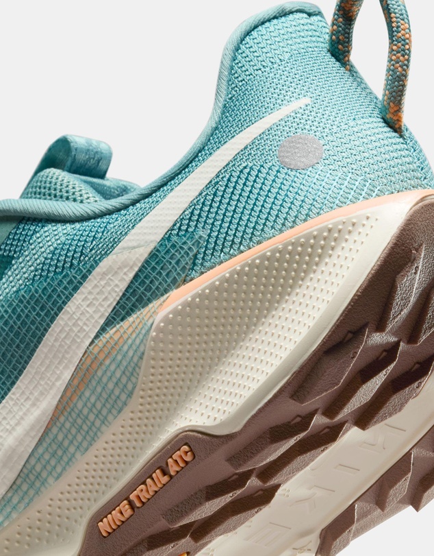 Nike - Pegasus Trail 5 - Women's