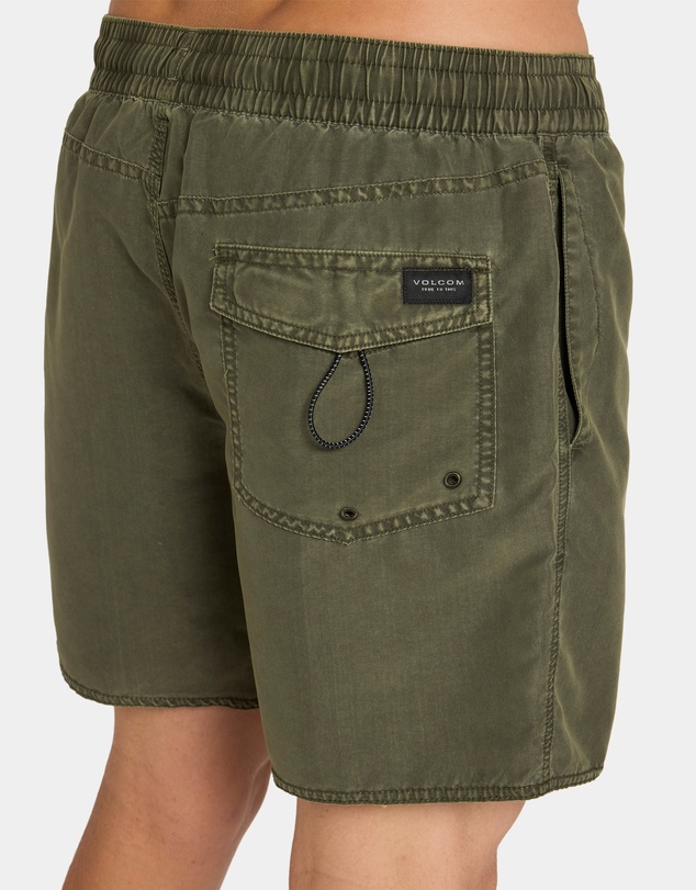 Volcom - Mens Center 17