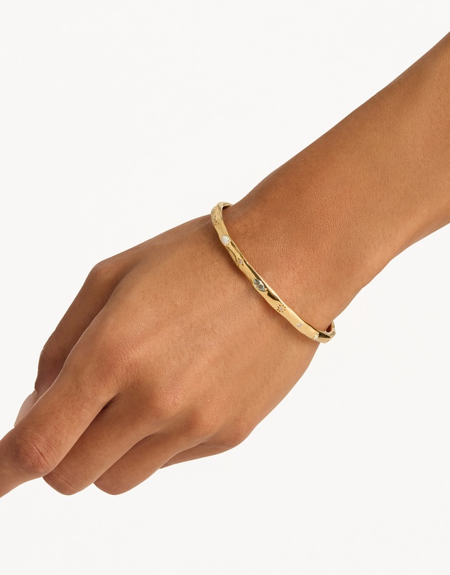 By Charlotte - Hope and Protection Cuff
