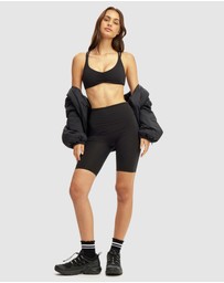 Cotton On Body Active - Ultra Soft Scrunch Front Strappy Crop