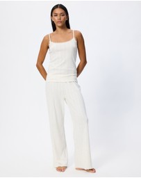 Hunkemoller - Cami Pointelle Lace Hearts Pyjama Set