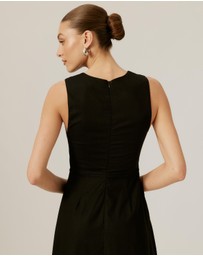 Tussah - Annabelle Midi Dress