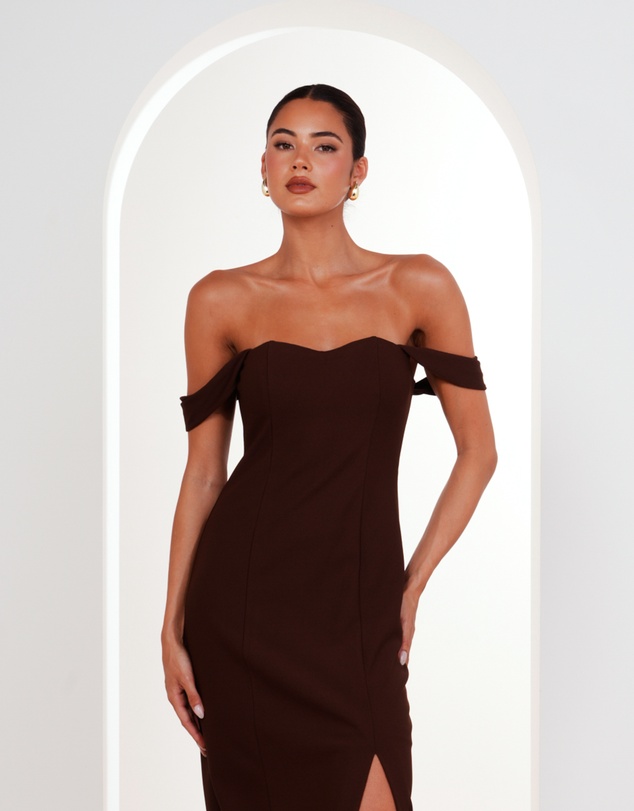 Pilgrim - Peeta Off Shoulder Gown