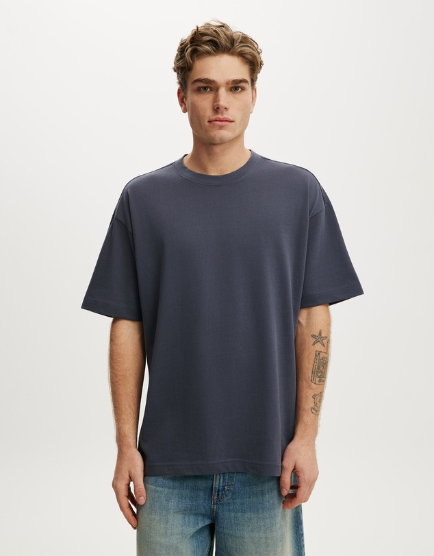 Cotton On - Box Fit T-Shirt