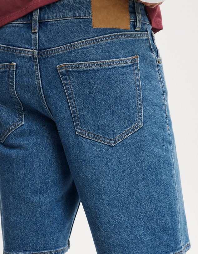 Cotton On - Loose Straight Denim Short