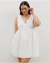 Atmos&Here Curvy - Louisa V-Neck Mini Dress