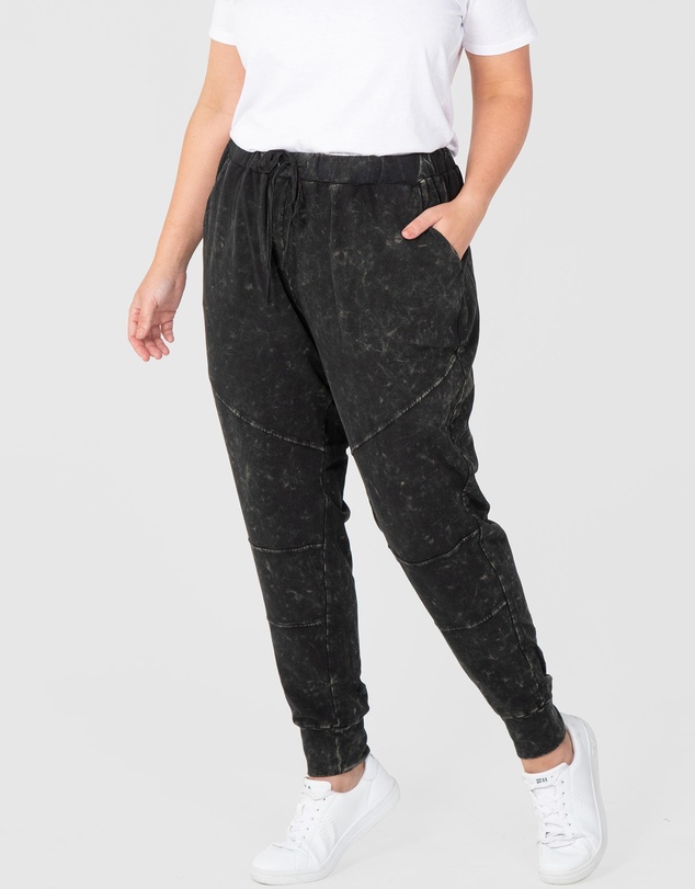 Love Your Wardrobe - Jessie Washer Jogger