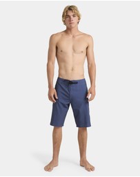 Quiksilver - Mens Nomad 19