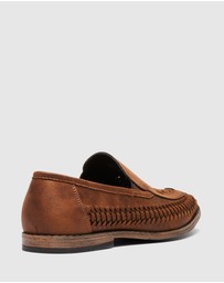 Uncut - Lake Loafers